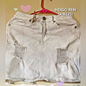 INDIGO REIN WHITE DISTRESSED SKIRT (S)